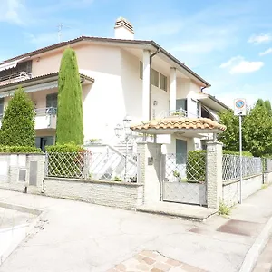 Dimora Rinaldi Apartment